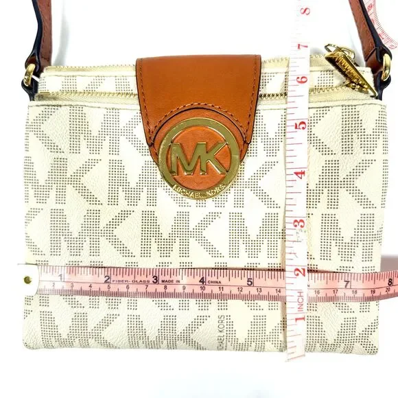 Michael Kors Fulton Small Saffiano Leather Messenger Bag Vanilla Acorn Neutral - Picture 12 of 12
